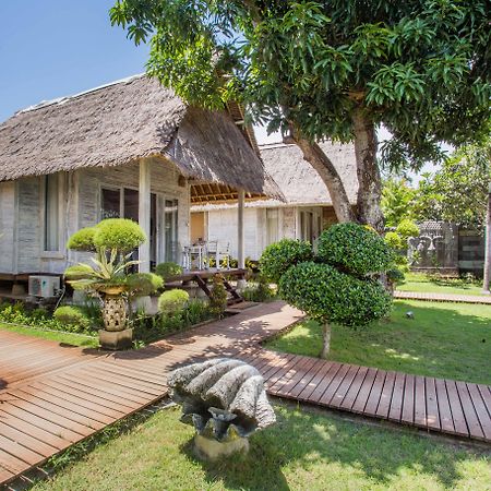 Bay Shore Huts Нуса-Лембонган Екстер'єр фото