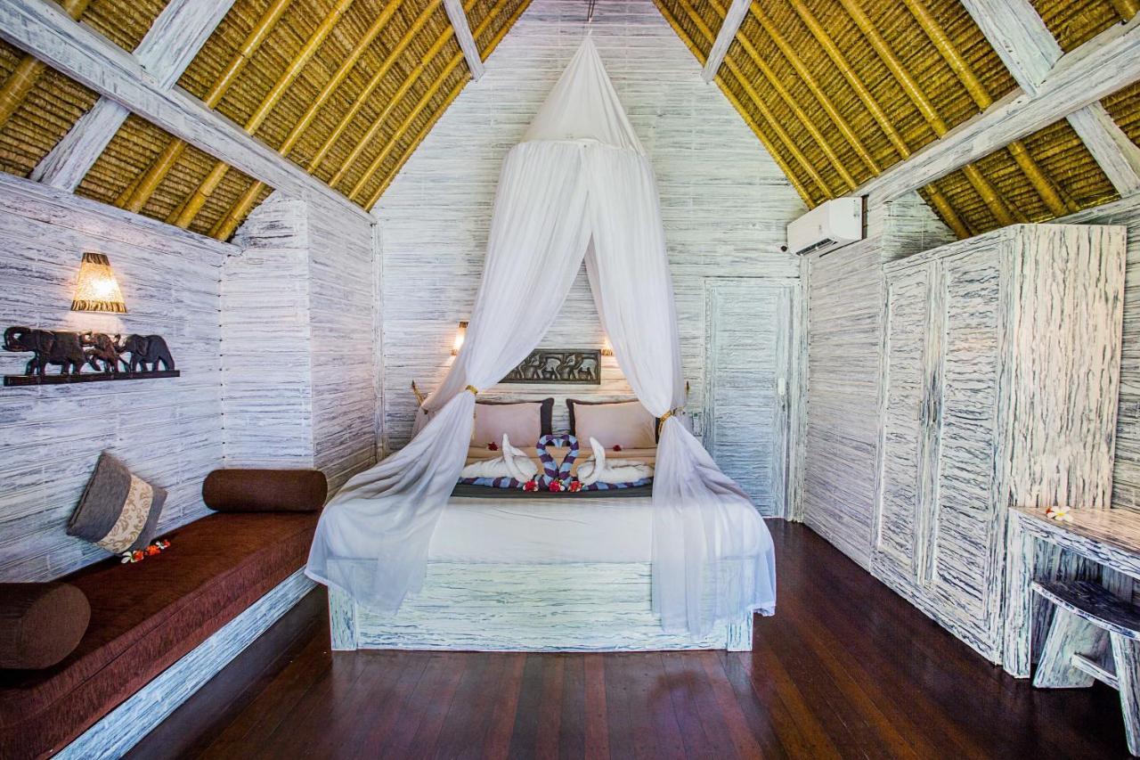 Bay Shore Huts Нуса-Лембонган Екстер'єр фото
